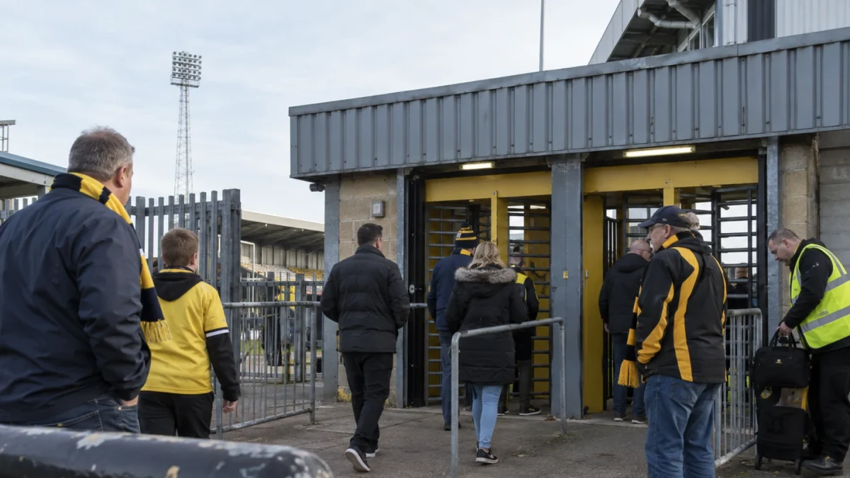 Oxford Utd tar emot Cambridge United i toppmöte
