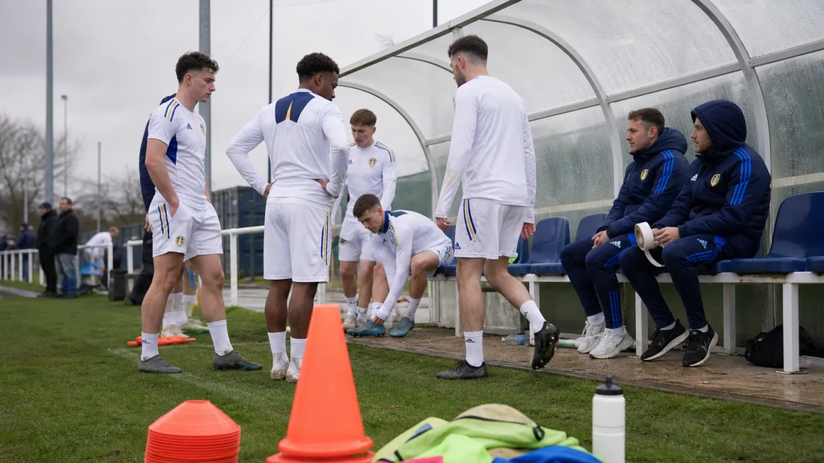 Brenden Aaronson förlänger med Leeds United i tre år