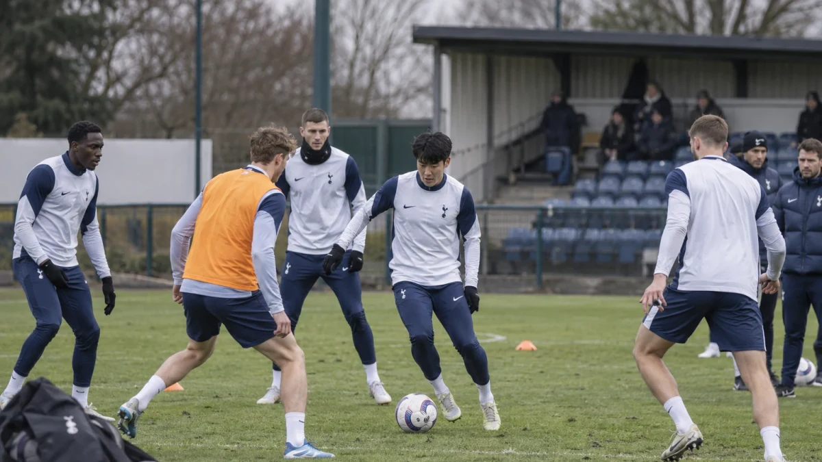 De Zerbi kritiserar Tottenham efter förlusten mot Villa