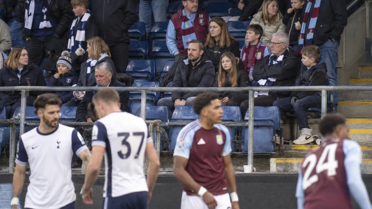Tottenham krossade Aston Villa och gick upp som tvåa