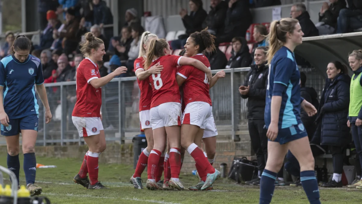 London City Lionesses klättrar till tredjeplats efter seger hos Charlton