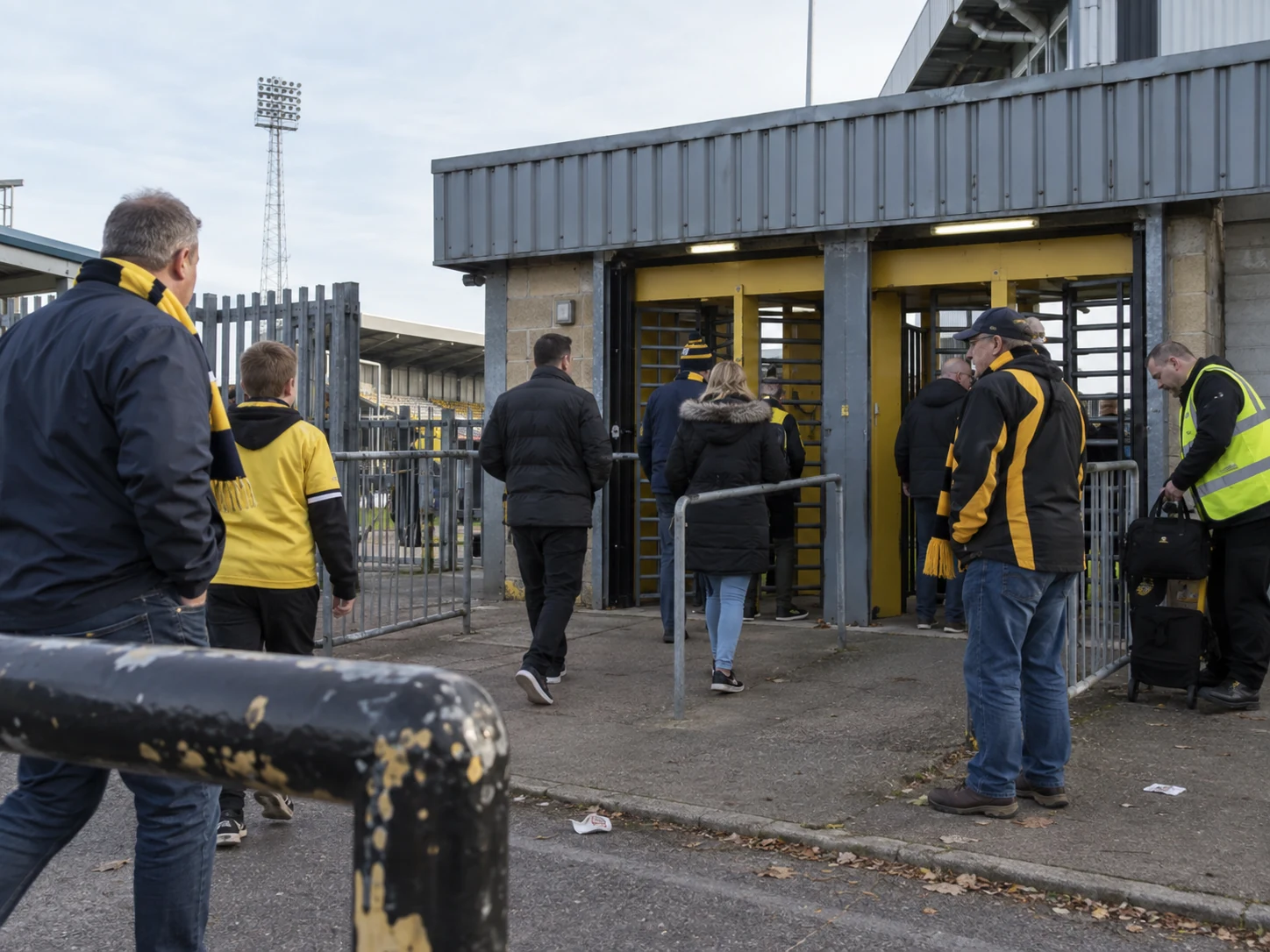 Oxford Utd tar emot Cambridge United i toppmöte
