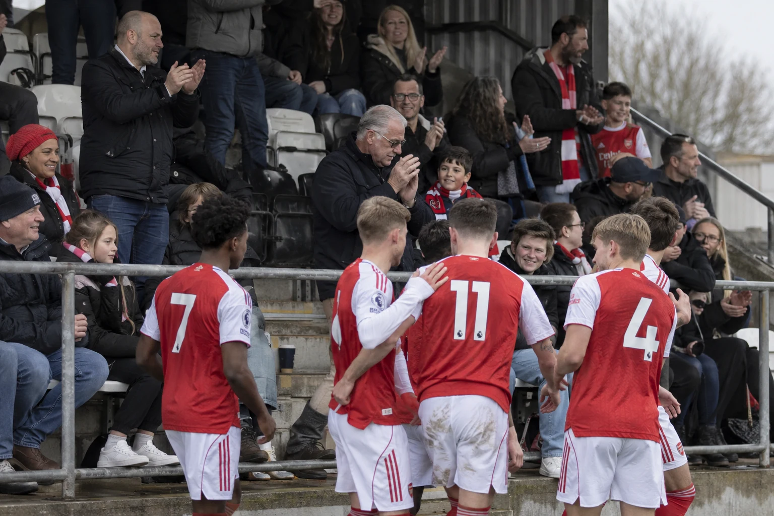 Arsenal toppar Premier League efter fjärde raka segern