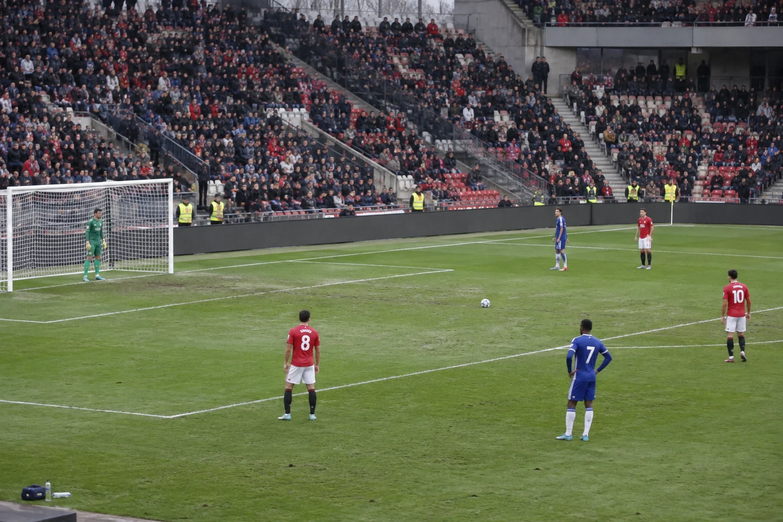 Chelsea utklassade Manchester United borta